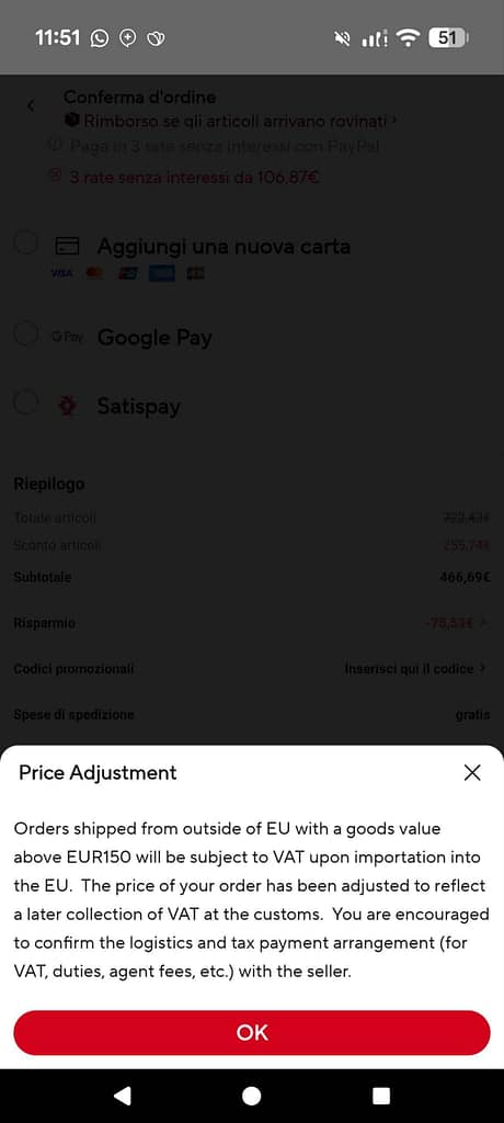 Popup AliExpress Price Adjustment che spiega l’applicazione dell’IVA per ordini sopra 150 euro spediti da fuori UE.”